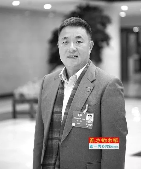 1550486008399980.jpg 640.webp.jpg