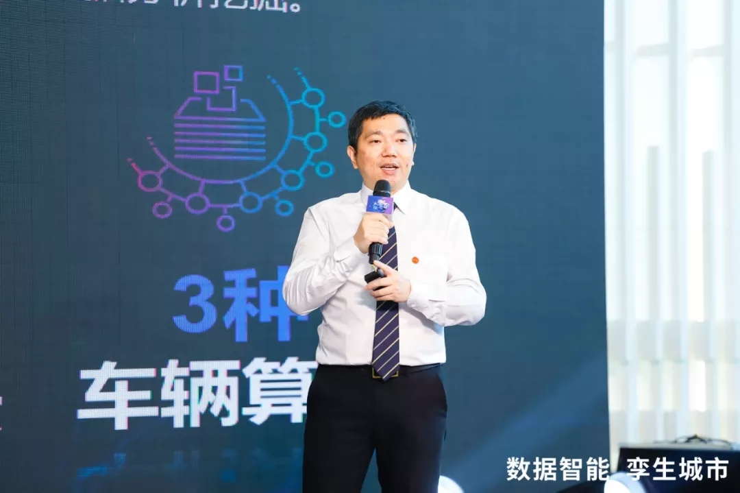 1573460204597367.jpg 640.webp (8).jpg